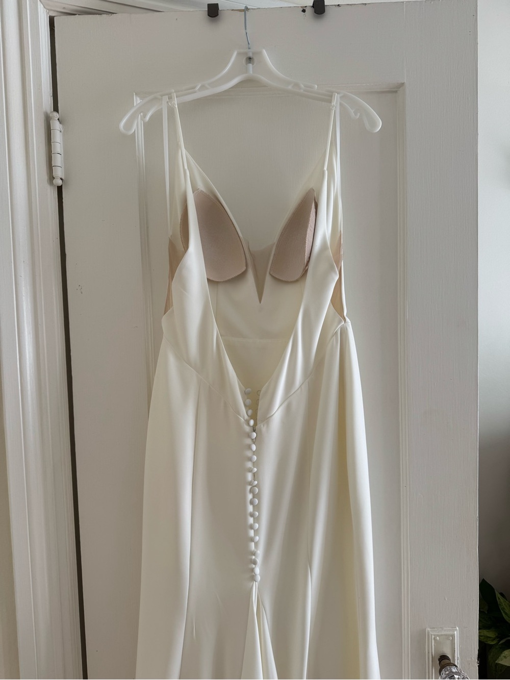 Made with Love sample dress size 10. Basically brand new! - Picture 4 of 13